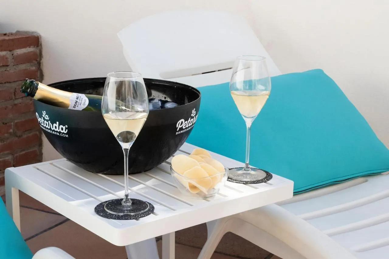 Villa Wine & Beach Design And Luxury In Cala Crancs Salou 0*,  España